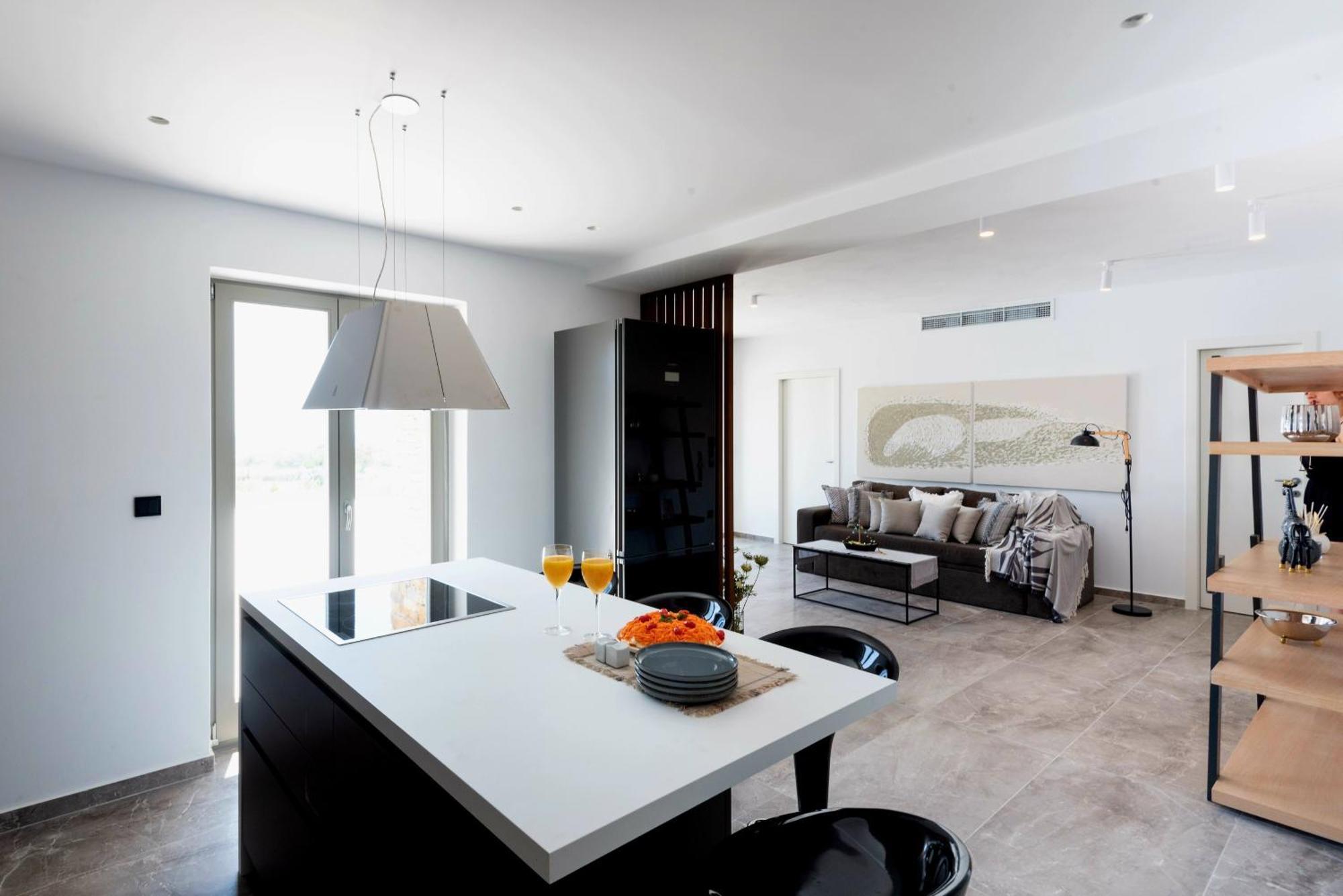 Golden Bay Luxury Villas And Suites Chrisi Akti  Luaran gambar